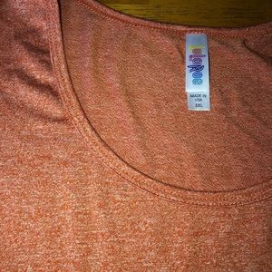 NWOT LuLaRoe Classic T